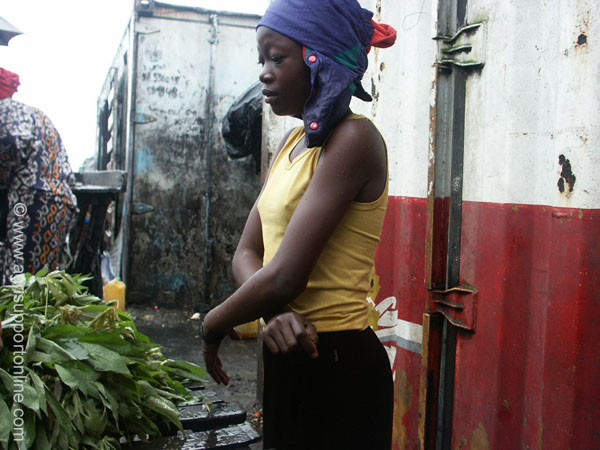 2003_kinshasa_market_congo_1