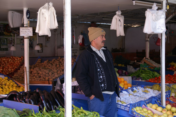 Market in Turkey 2008 - cat0812